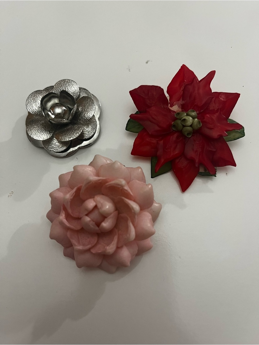 Vintage Floral Brooch Lot 3pc Silver Rose Pink Lucite Christmas Poinsettia